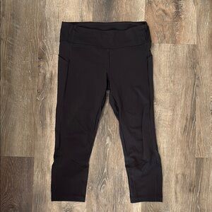 Lululemon Black Cropped Leggings